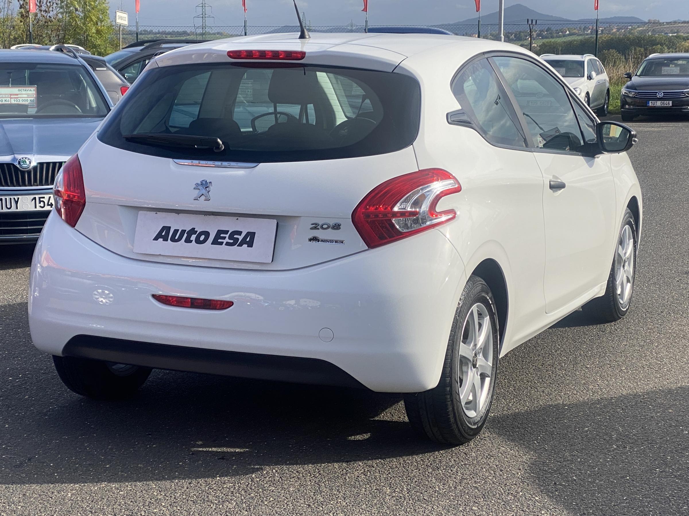 Peugeot 208, 2014 - pohled č. 6