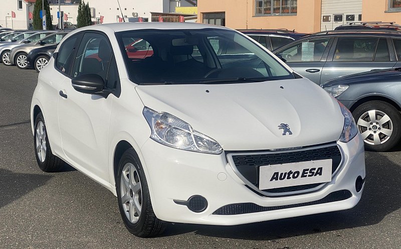 Peugeot 208 1.0i 