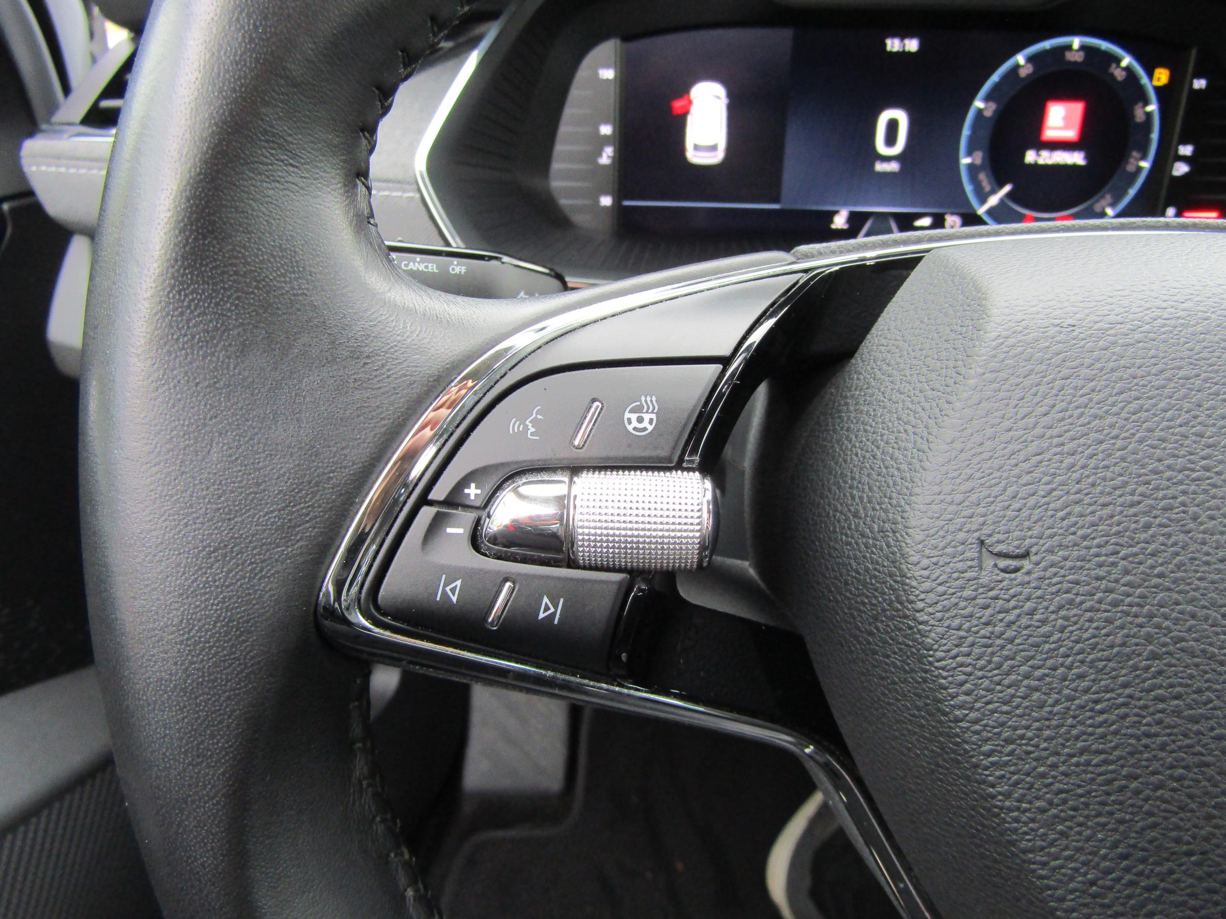 Škoda Octavia IV, 2021 - pohled č. 14