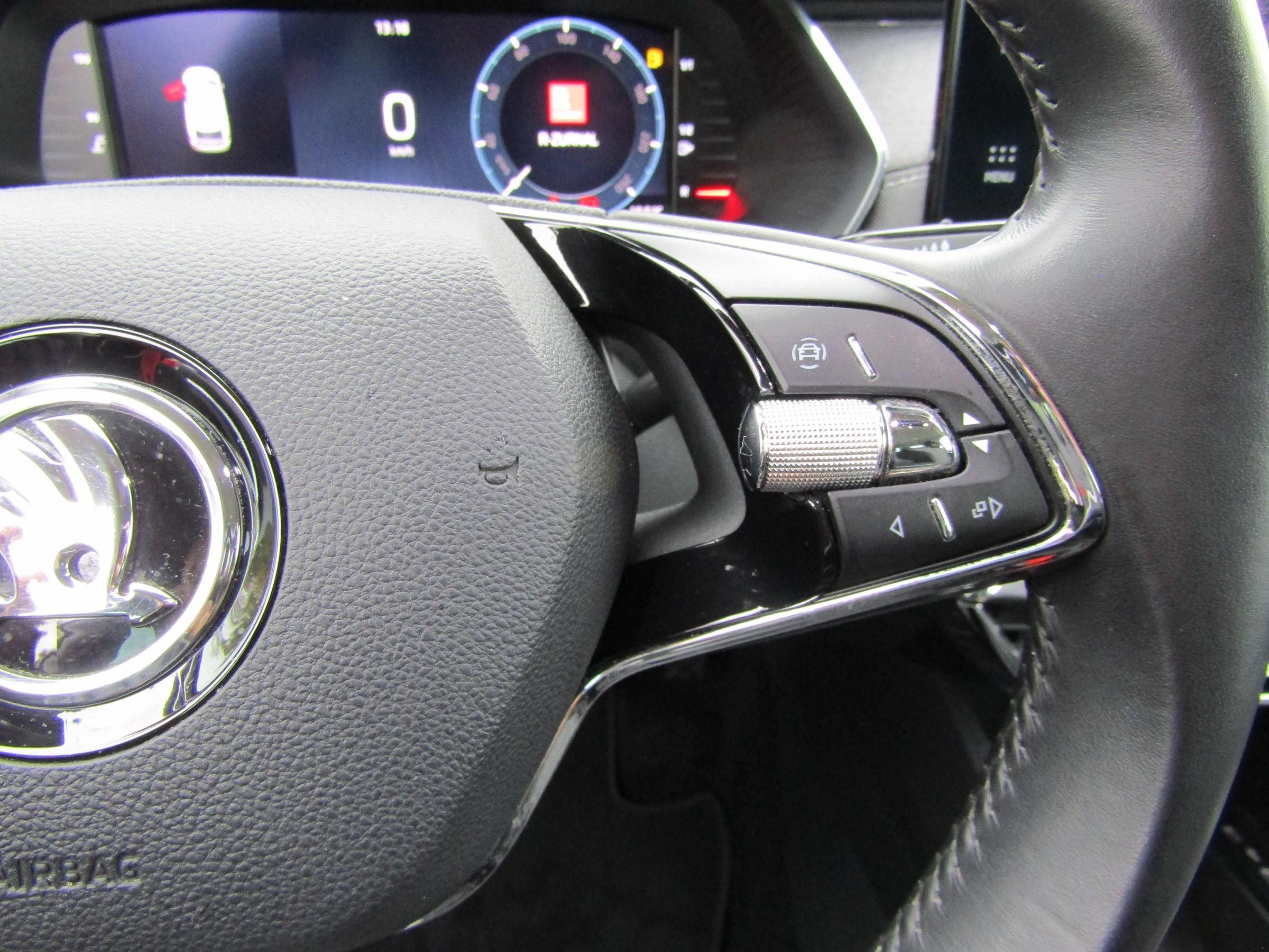 Škoda Octavia IV, 2021 - pohled č. 15