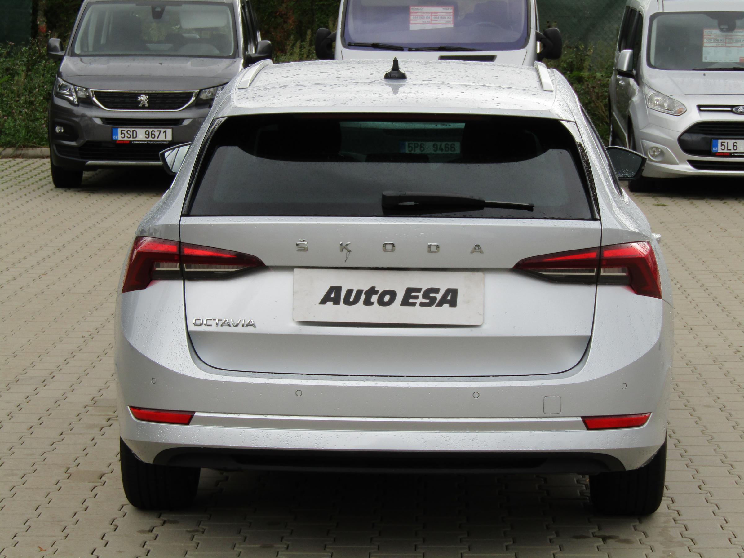 Škoda Octavia IV, 2021 - pohled č. 5