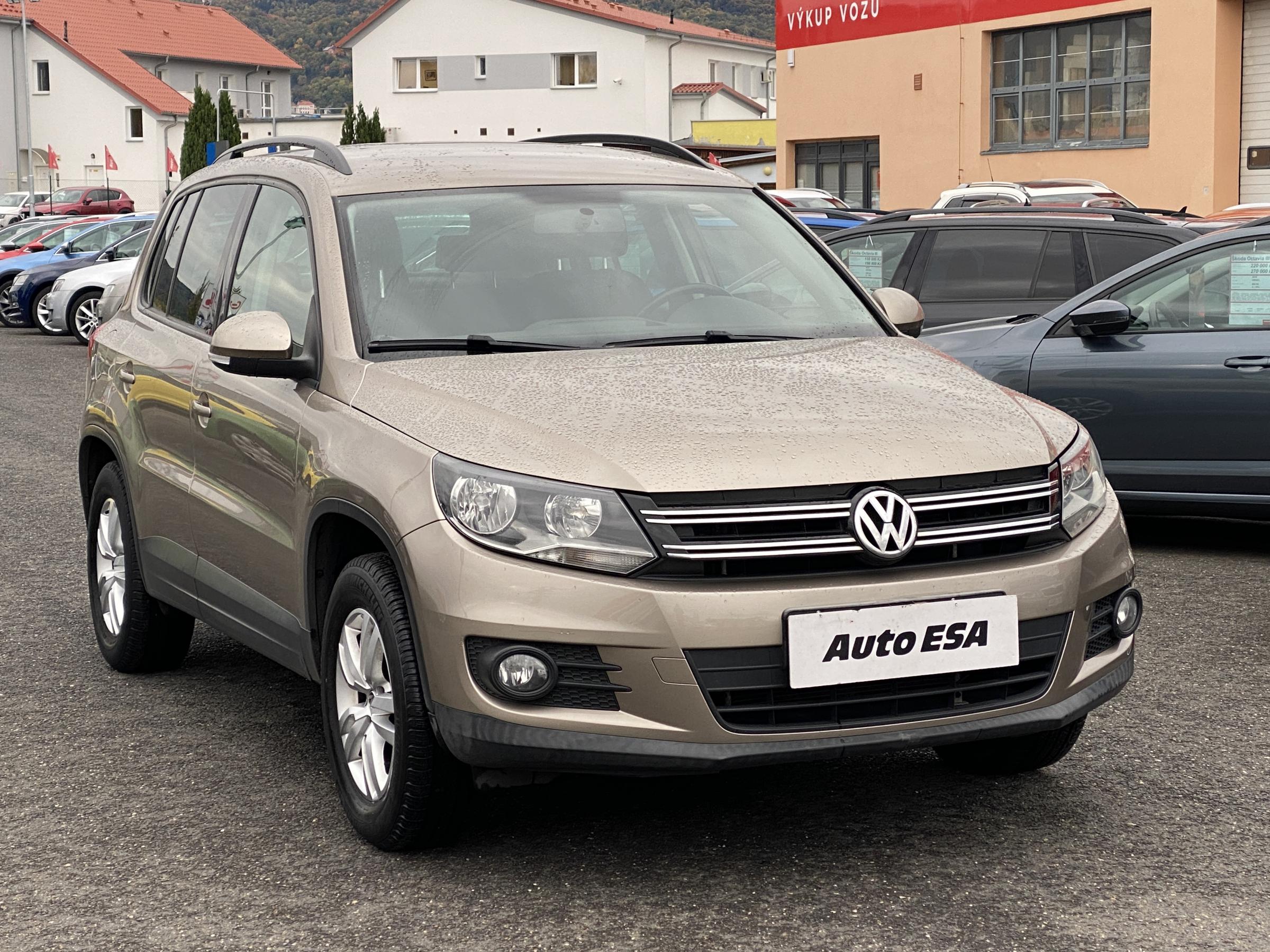 Volkswagen Tiguan, 2012 - celkový pohled