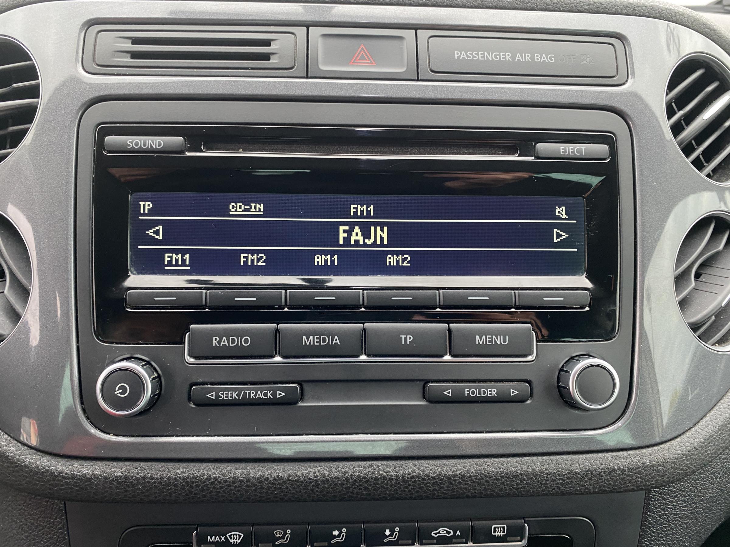 Volkswagen Tiguan, 2012 - pohled č. 13