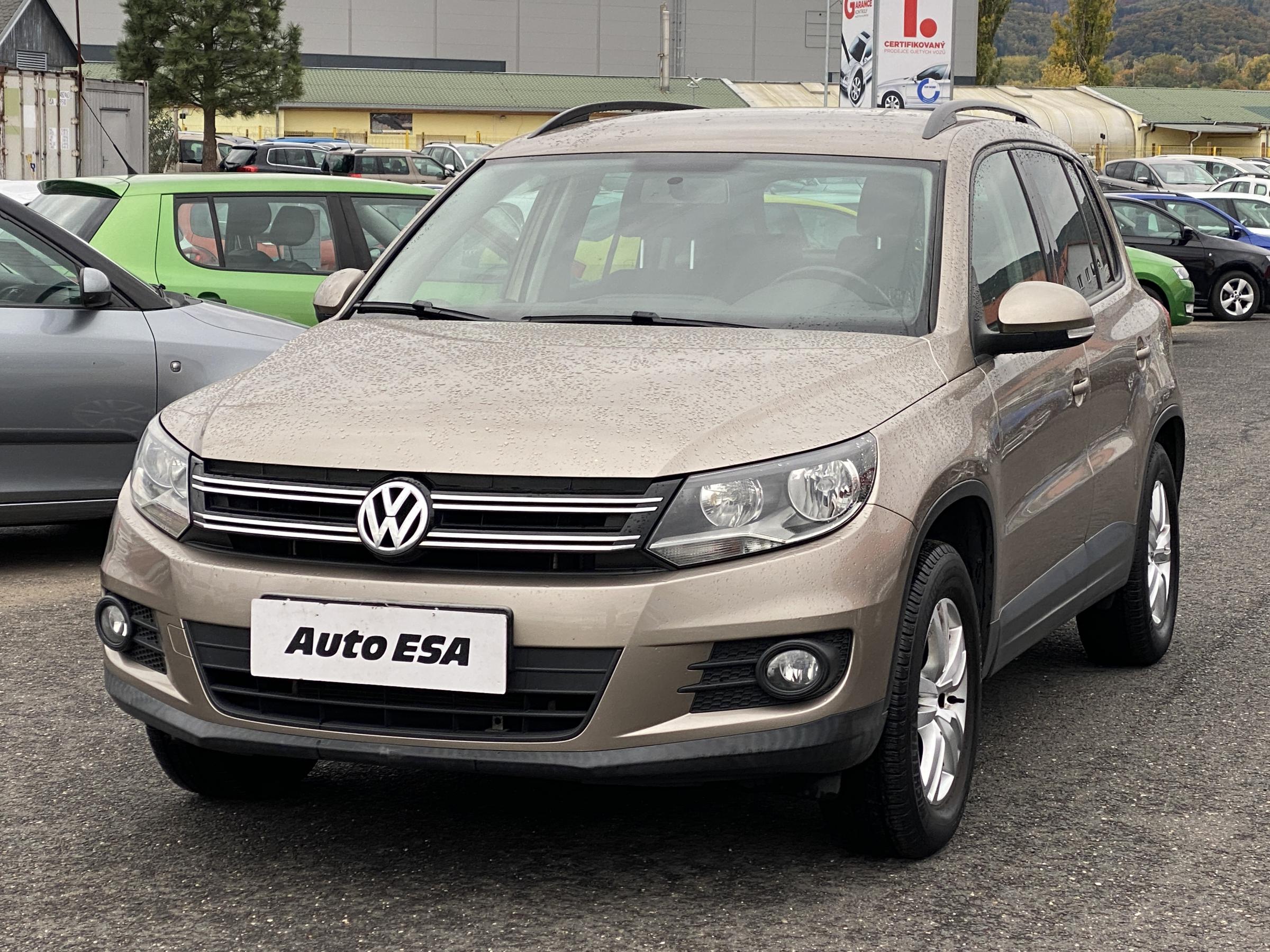 Volkswagen Tiguan, 2012 - pohled č. 3