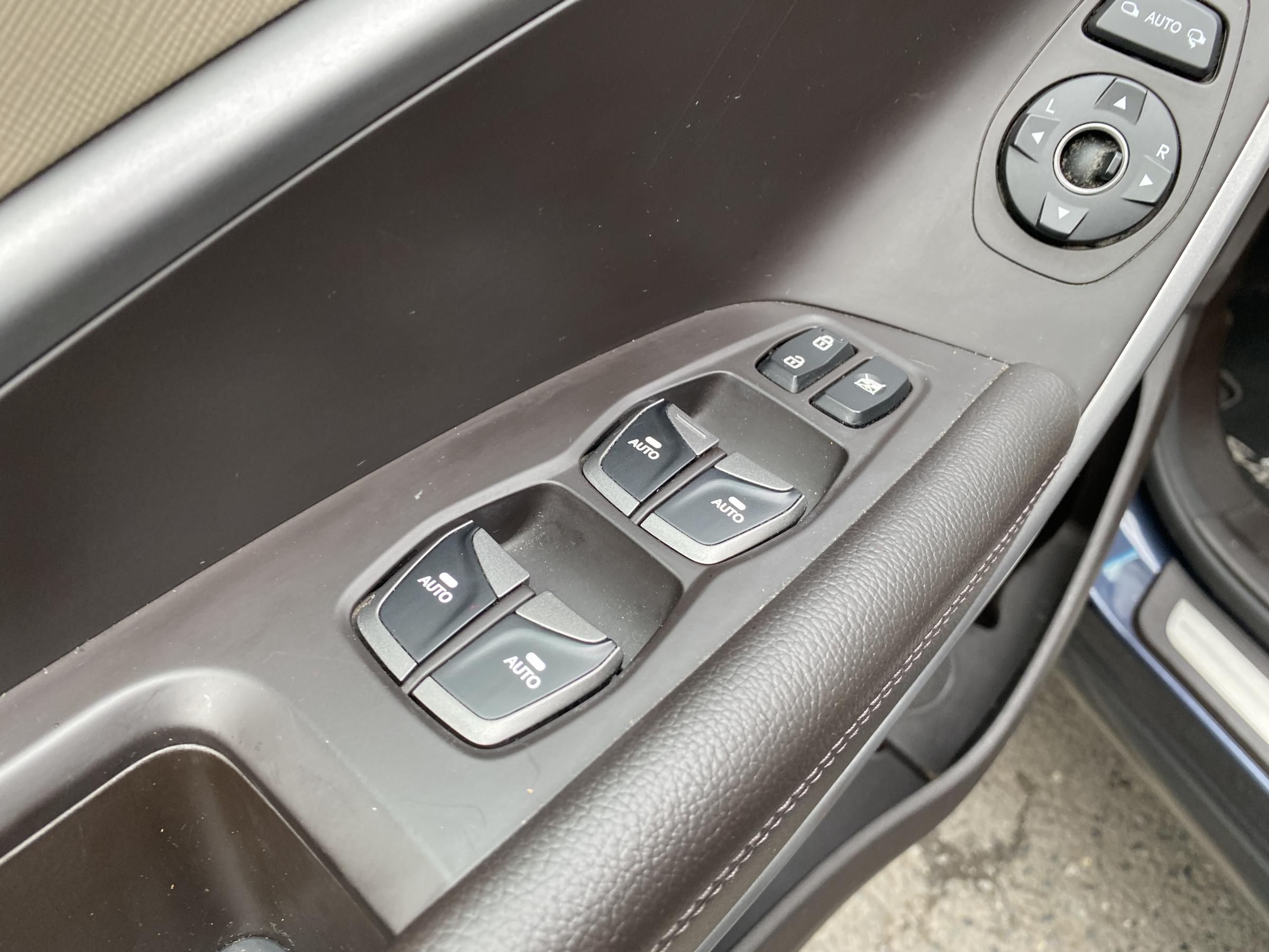 Hyundai Santa Fe, 2014 - pohled č. 15