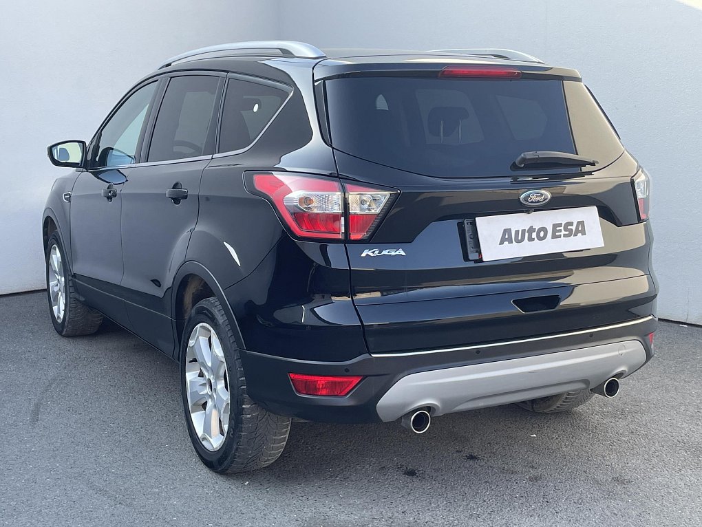 Ford Kuga 1.5 EB Titanium 2WD