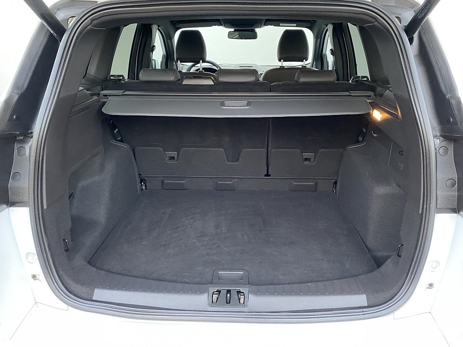 Ford Kuga 1.5EB ST-Line AWD