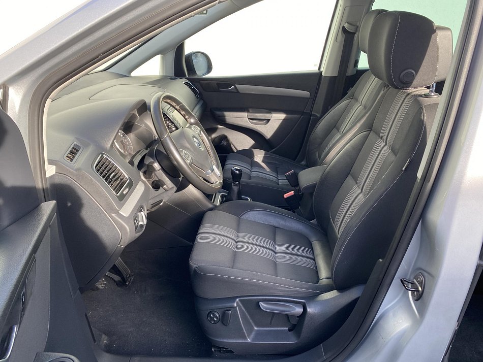 Volkswagen Sharan 2.0 TDi Match