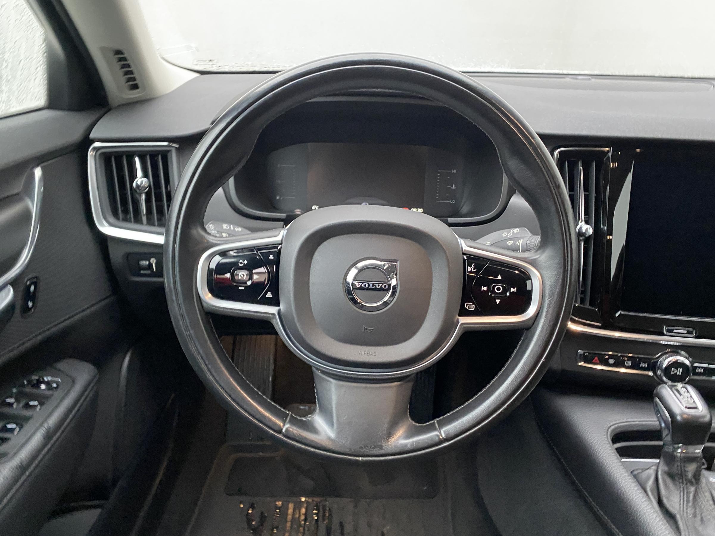 Volvo V90, 2018 - pohled č. 11