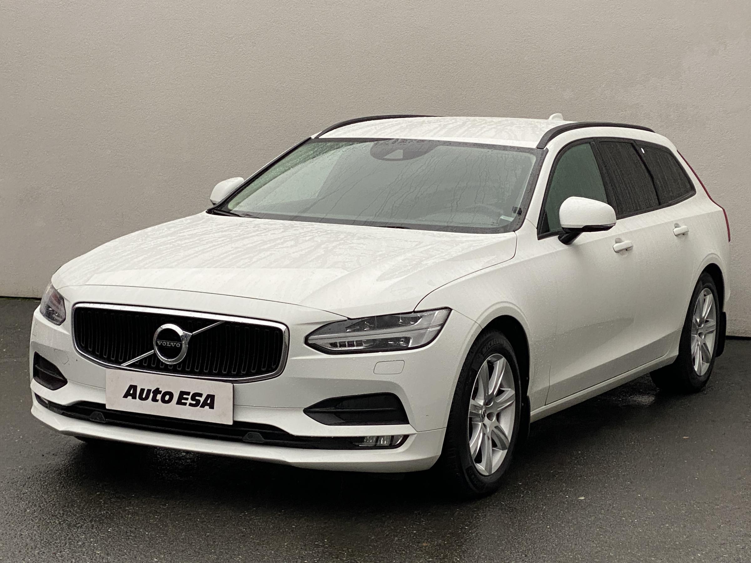 Volvo V90, 2018 - pohled č. 3