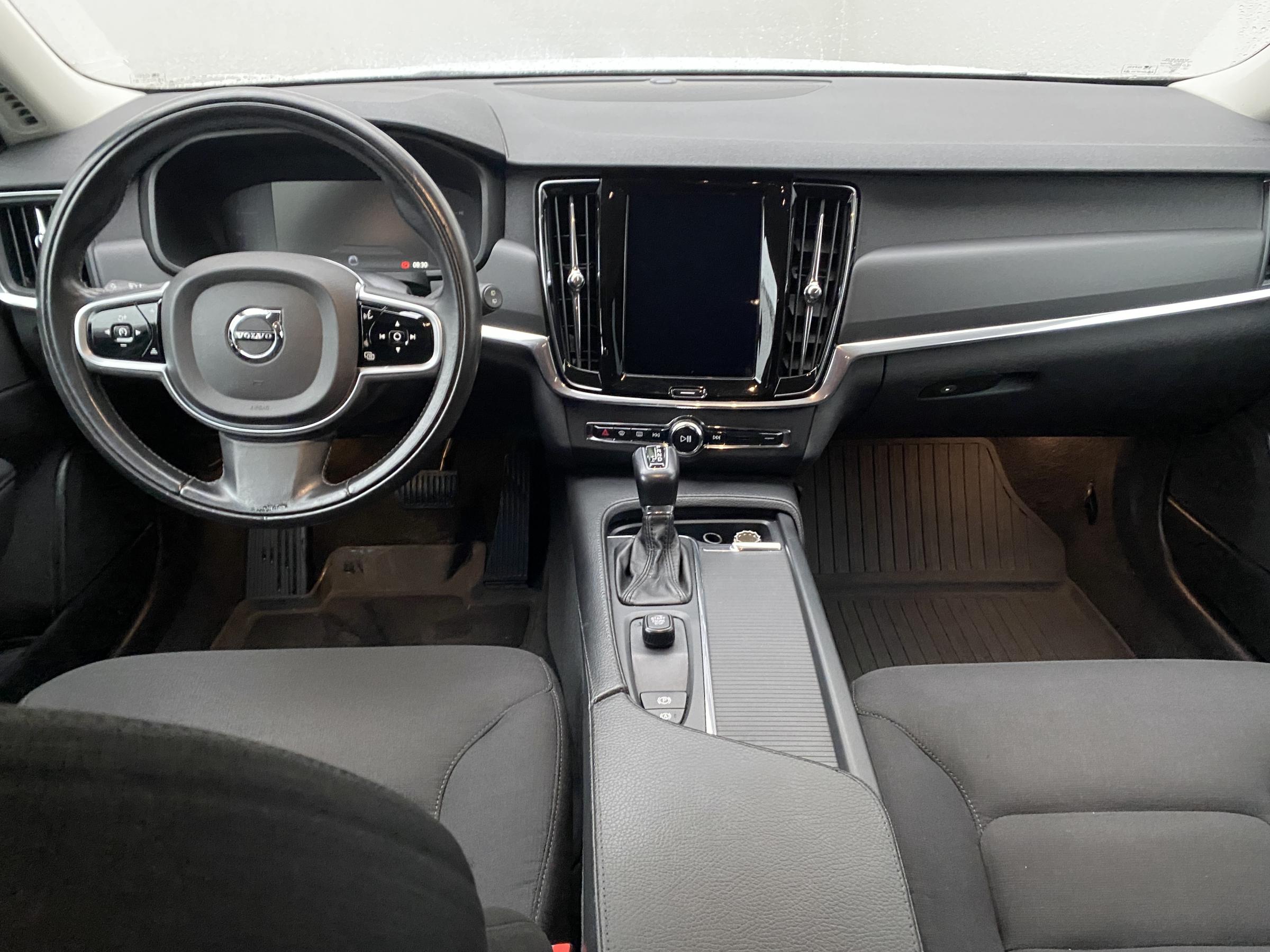 Volvo V90, 2018 - pohled č. 8