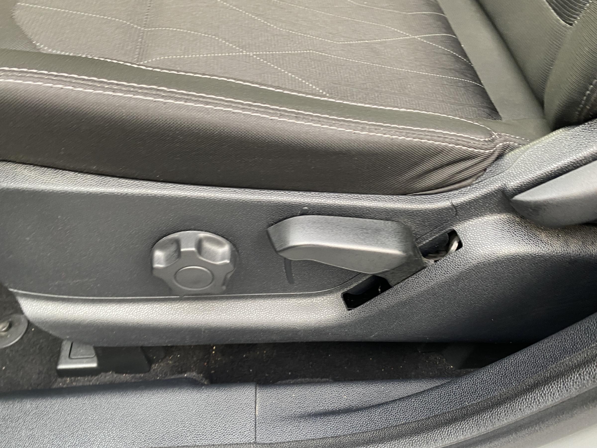 Ford EcoSport, 2018 - pohled č. 14