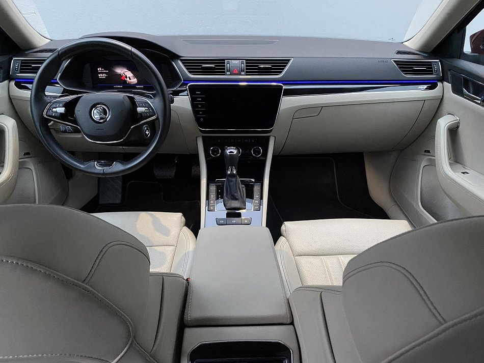 Škoda Superb III 2.0 TSi L&K