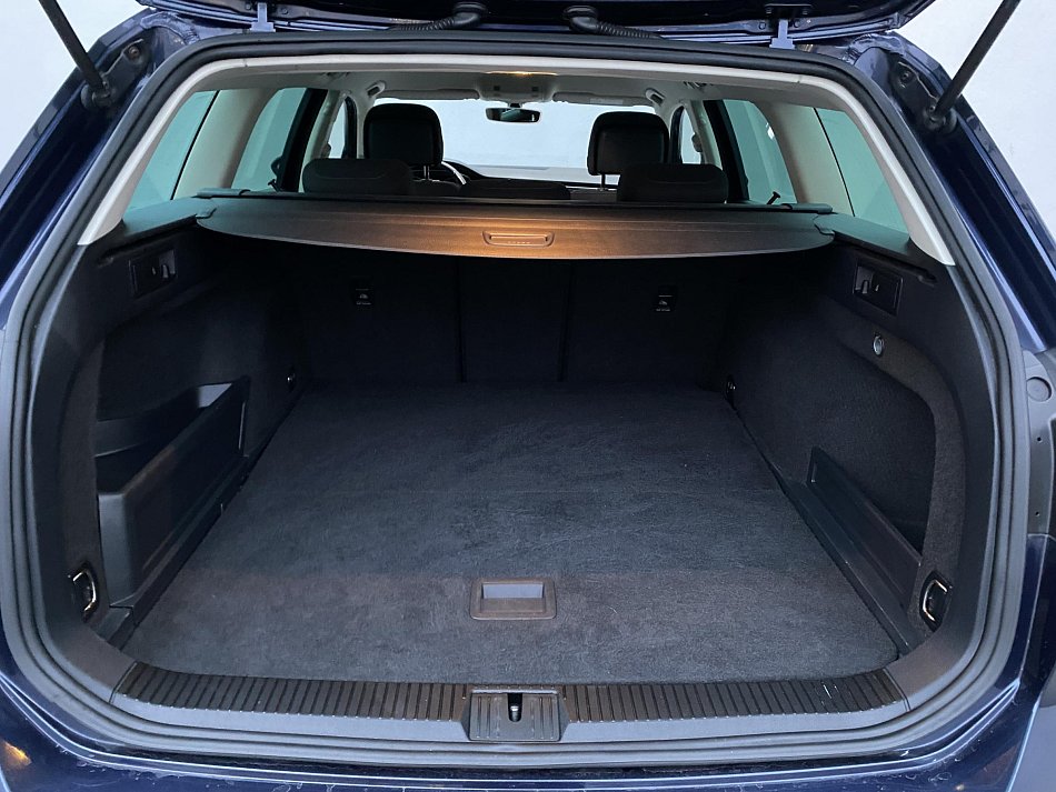 Volkswagen Passat 1.6 TDi Comfortline