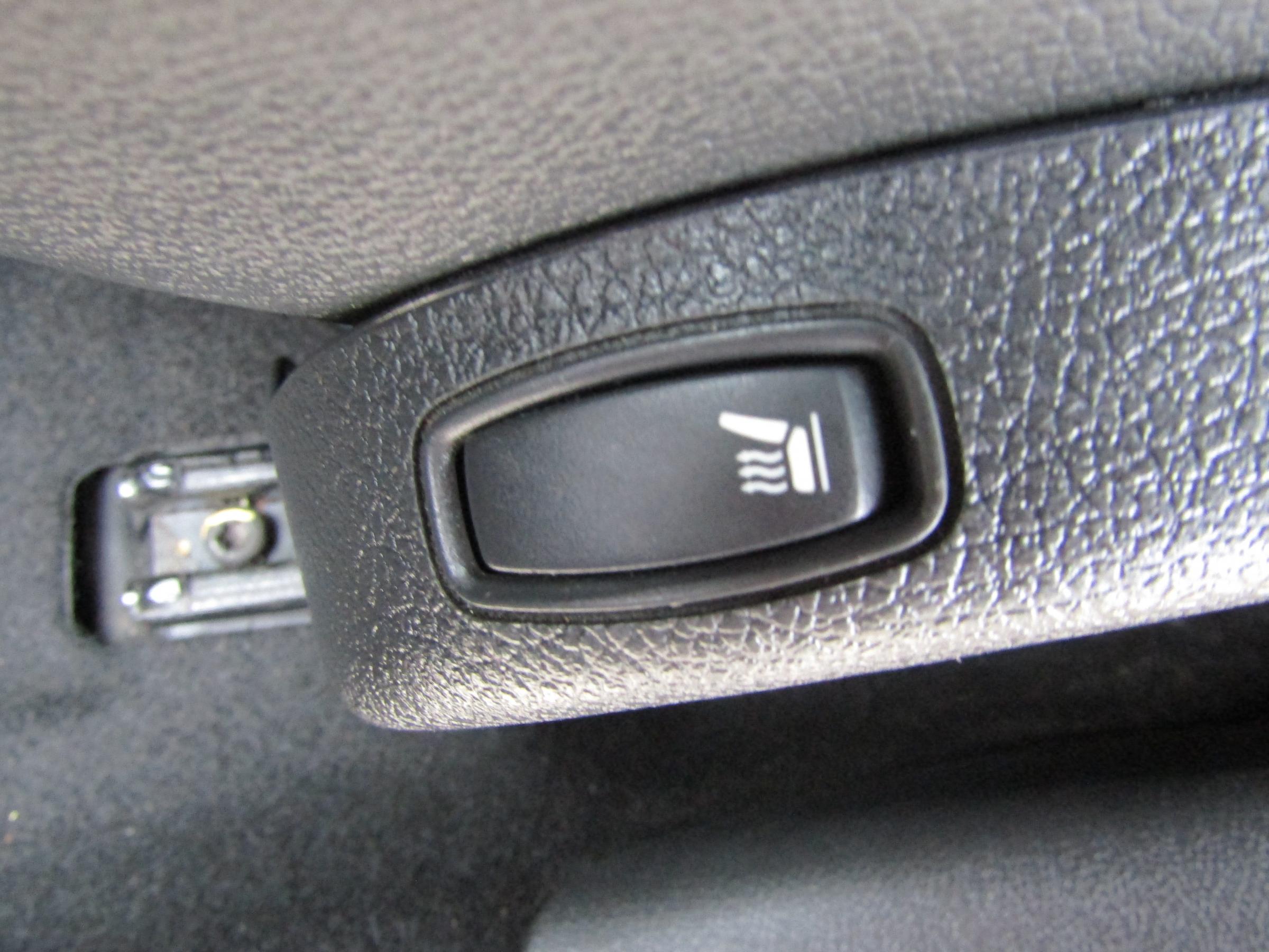 Dacia Duster, 2014 - pohled č. 13