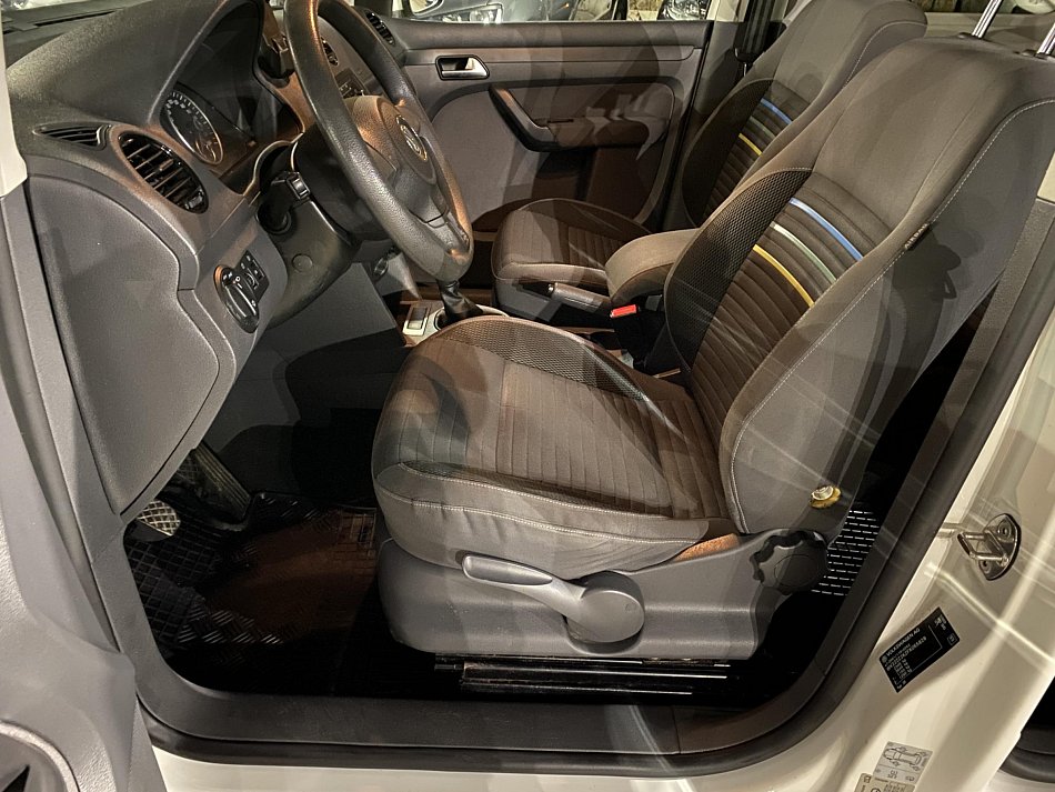 Volkswagen Caddy 1.6TDi  MAXi 7míst