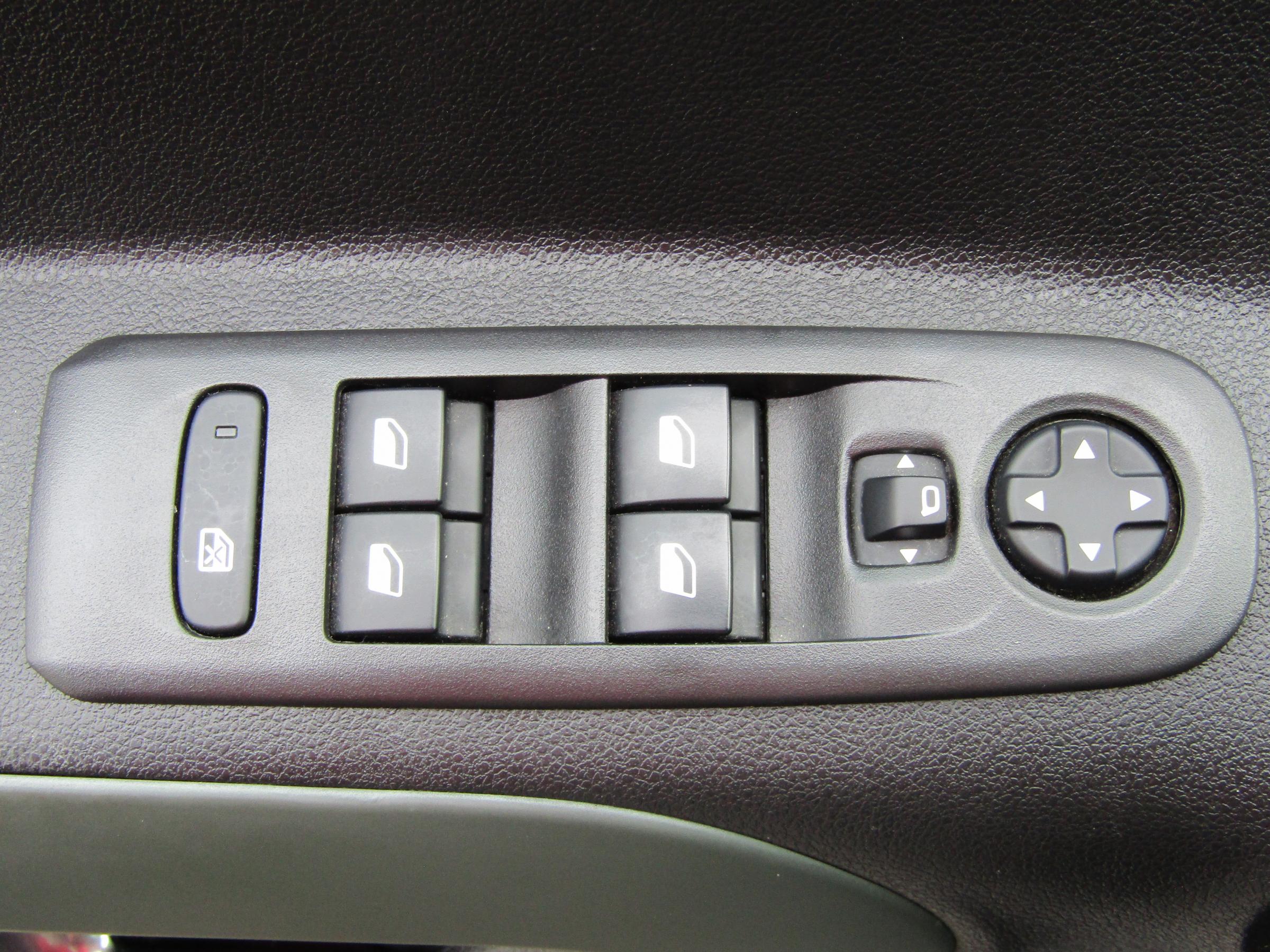 Citroën Berlingo, 2020 - pohled č. 15