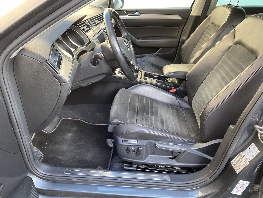 Volkswagen Passat 2.0 TDi Highline