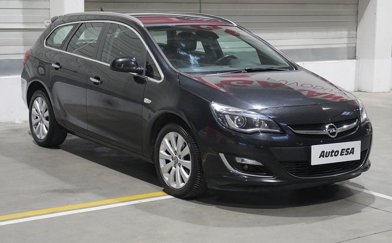 Opel Astra 1.6T 