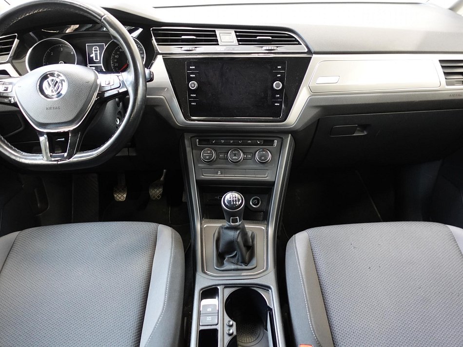 Volkswagen Touran 1.6TDi 