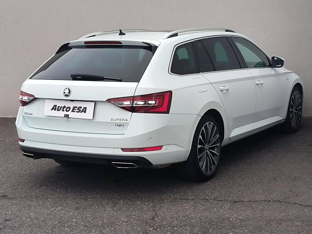 Škoda Superb III 2.0 TSi L&K 4x4