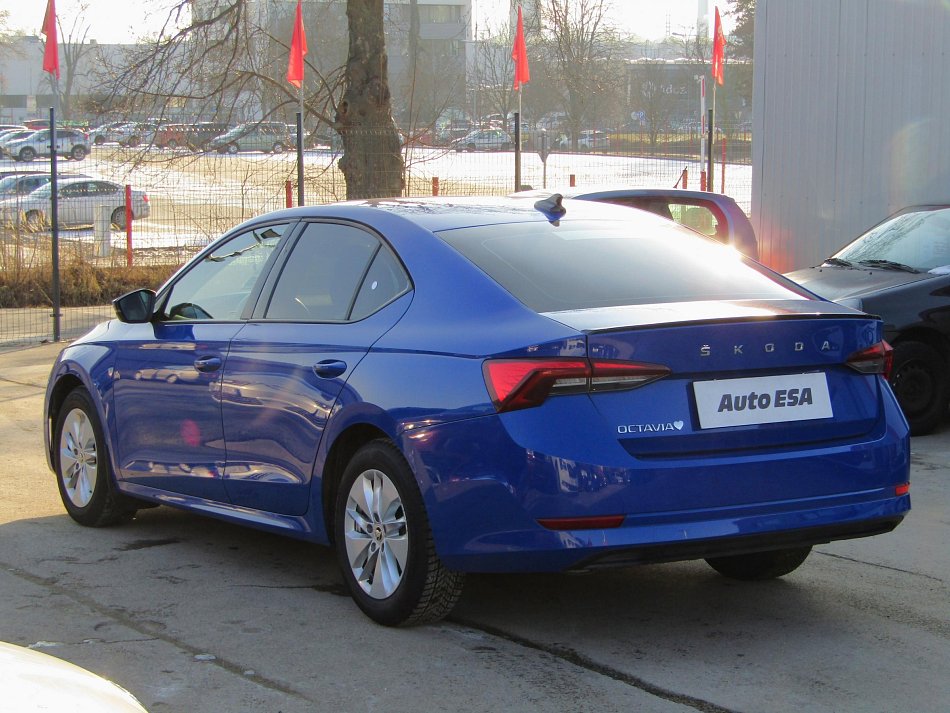 Škoda Octavia IV 1.5TSi Ambition