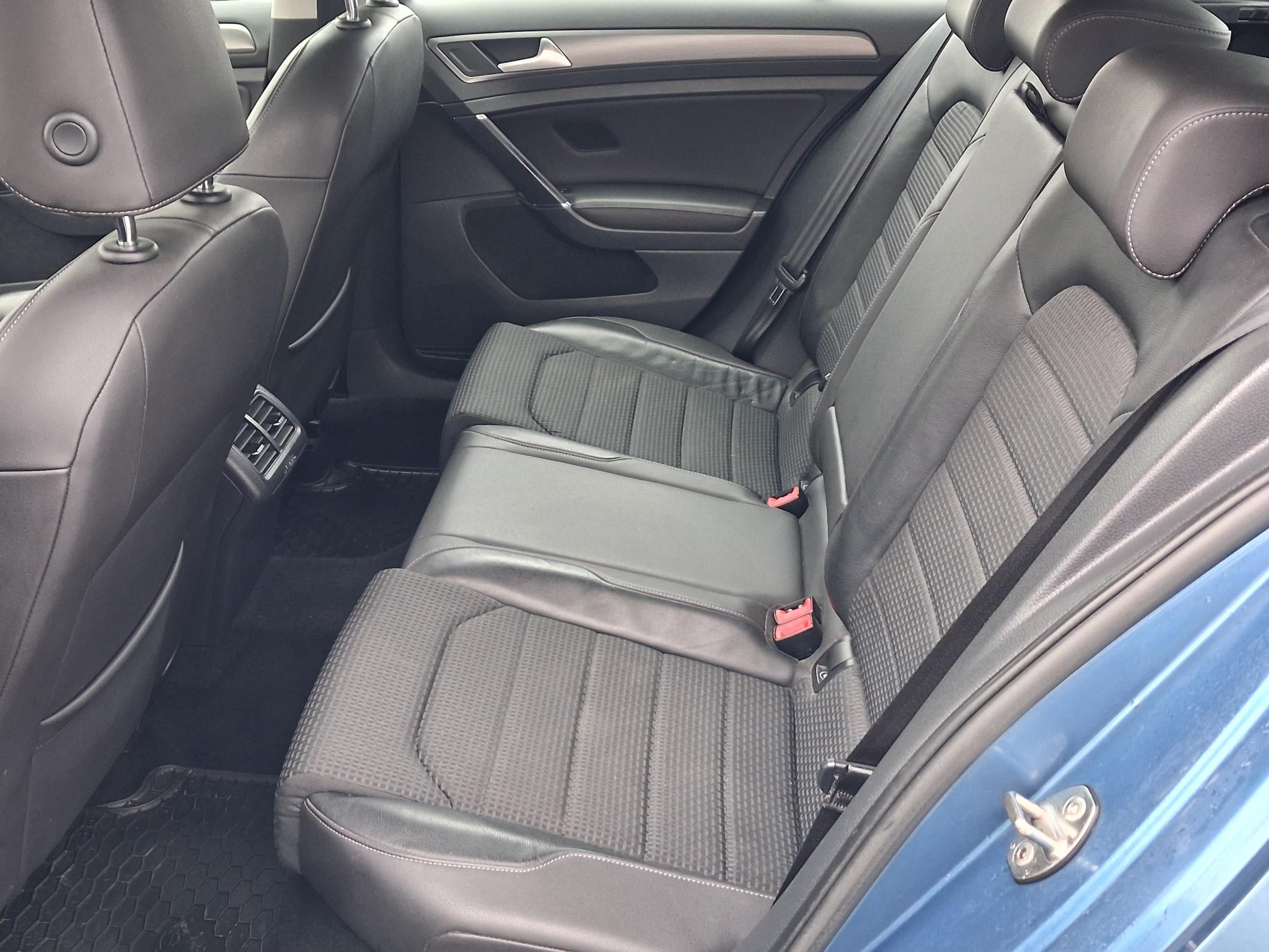 Volkswagen Golf, 2013 - pohled č. 10