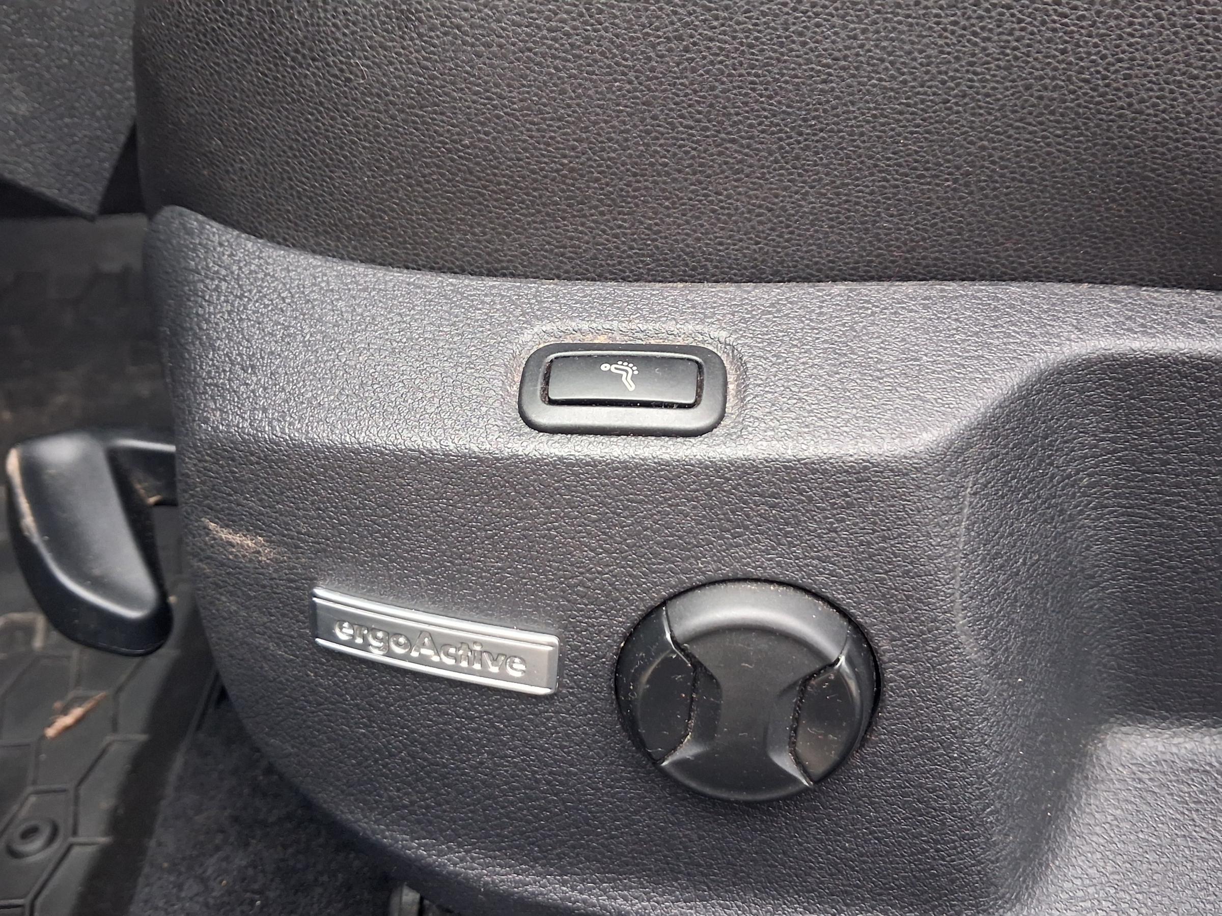 Volkswagen Golf, 2013 - pohled č. 12