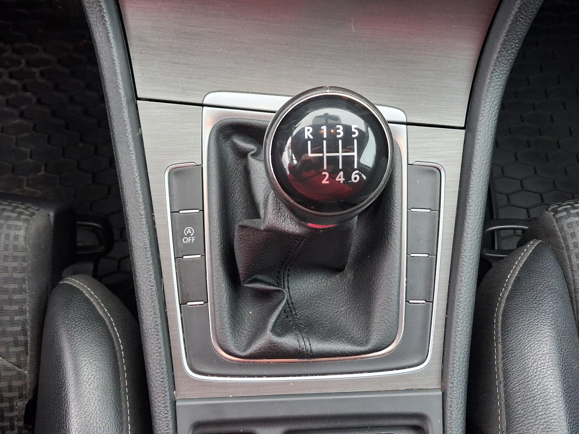 Volkswagen Golf, 2013 - pohled č. 16