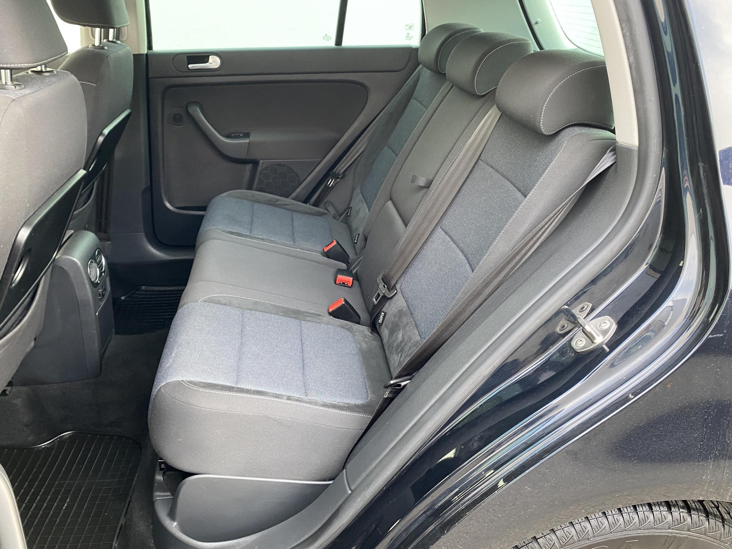 Volkswagen Golf Plus, 2012 - pohled č. 10