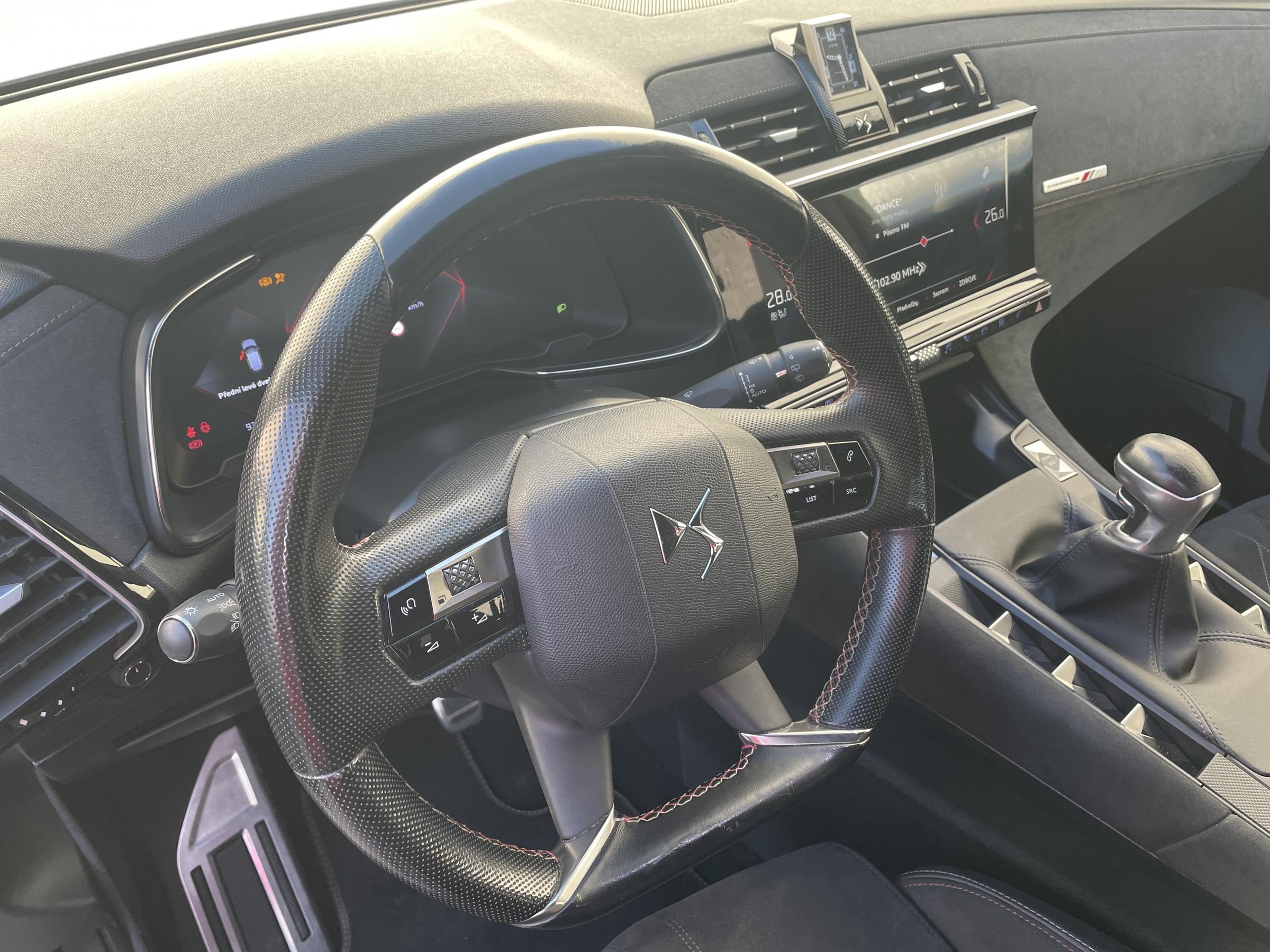 DS DS7 Crossback, 2019 - pohled č. 11