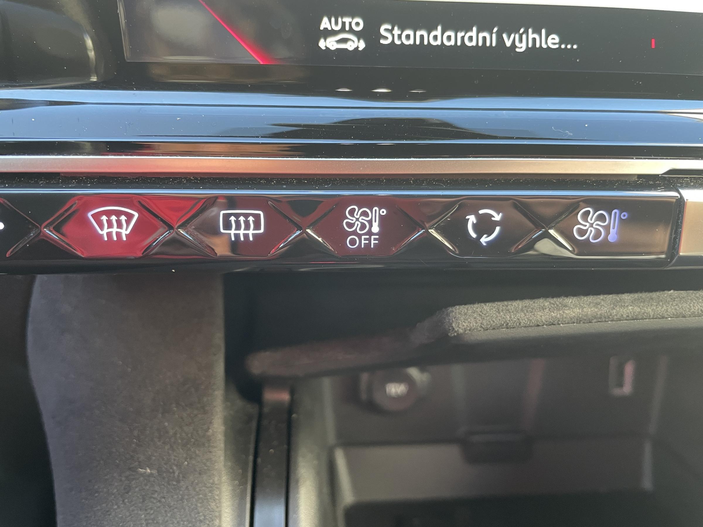 DS DS7 Crossback, 2019 - pohled č. 14