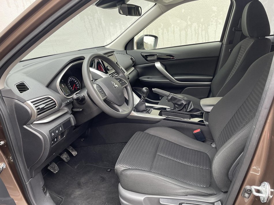 Mitsubishi Eclipse Cross 1.5T-MiVEC  2WD