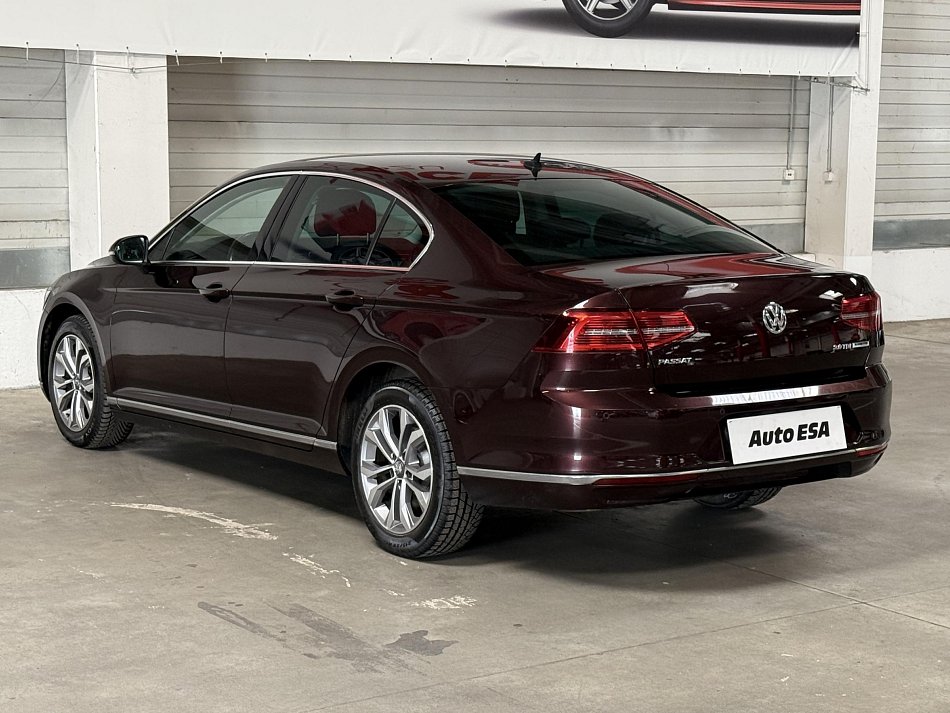 Volkswagen Passat 2.0 TDi Highline
