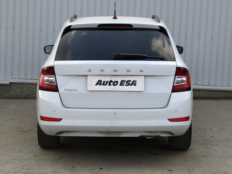 Škoda Fabia III 1.0 TSi Ambition