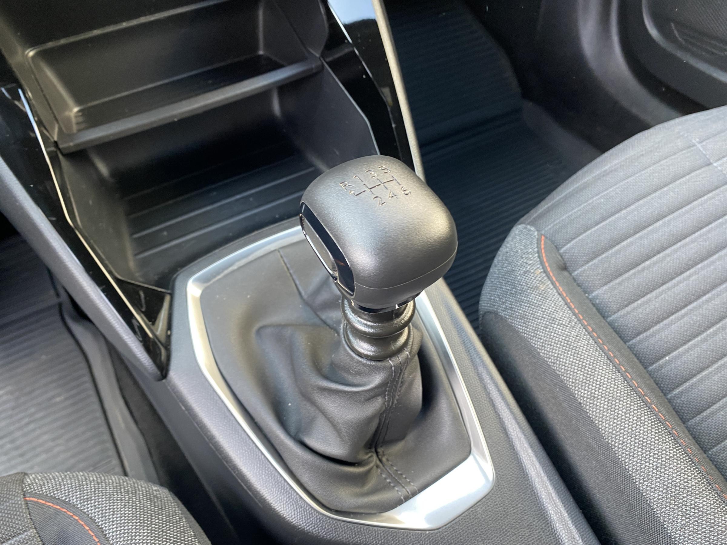 Peugeot 2008, 2023 - pohled č. 15