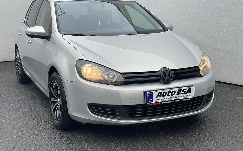 Volkswagen Golf 1.2 TSi 
