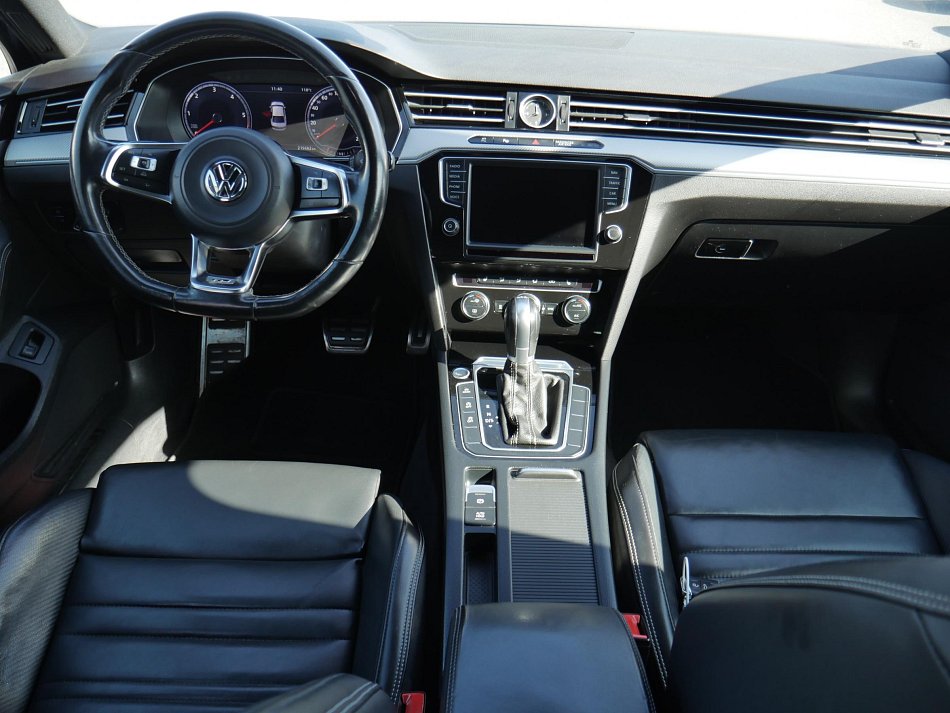 Volkswagen Passat 2.0 Bi-TDi R-Line 4x4