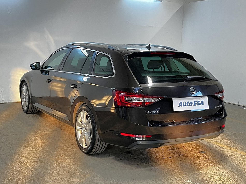Škoda Superb III 2.0 TDi Style