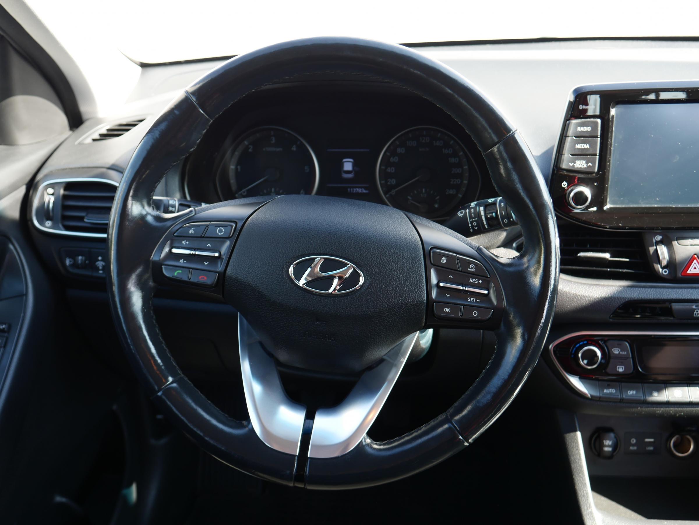 Hyundai i30, 2019 - pohled č. 16