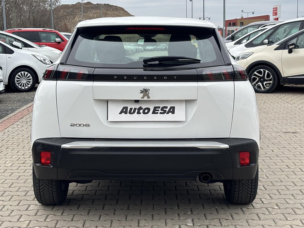 Peugeot 2008 1.2 PT 