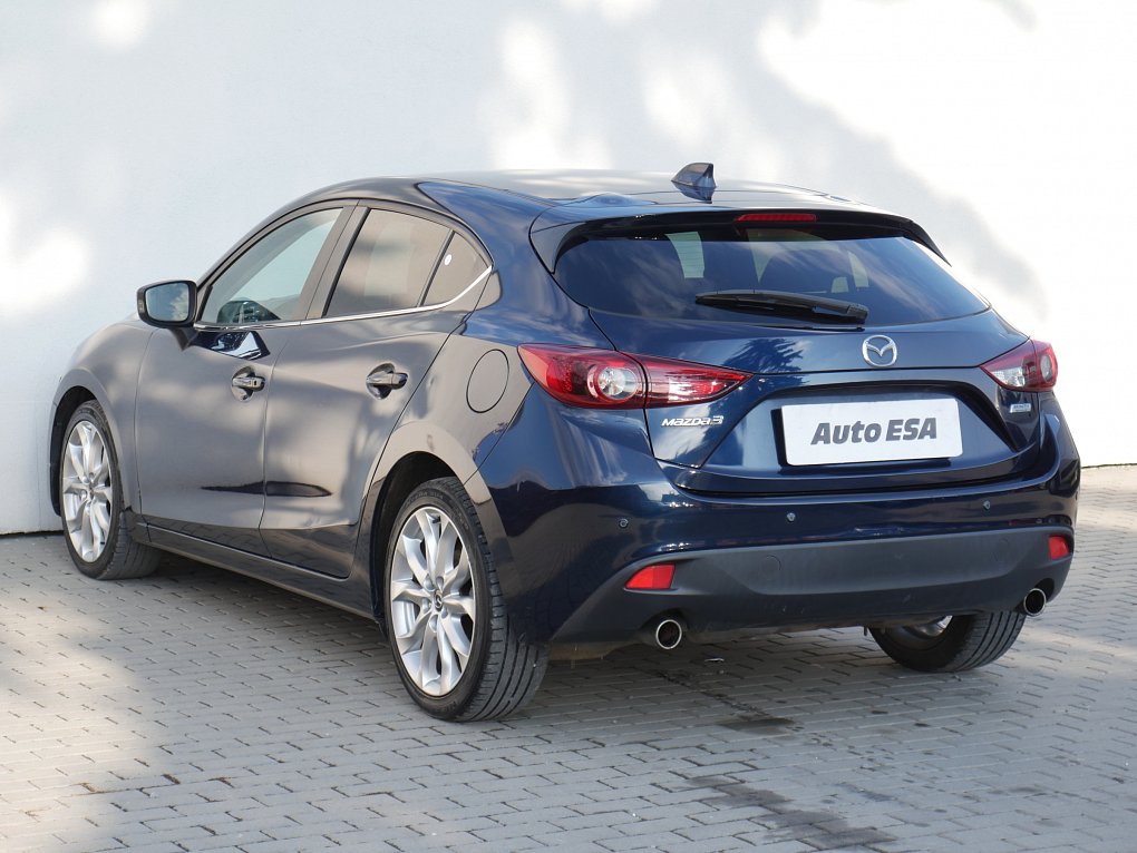Mazda 3 2.0 i 
