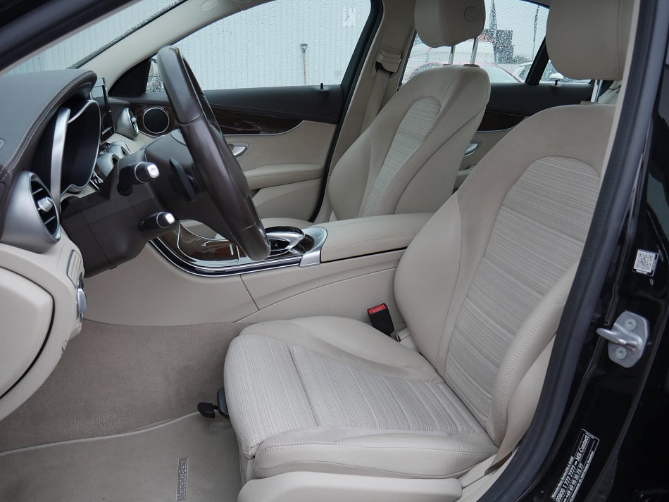 Mercedes-Benz Třída C 1.8i 