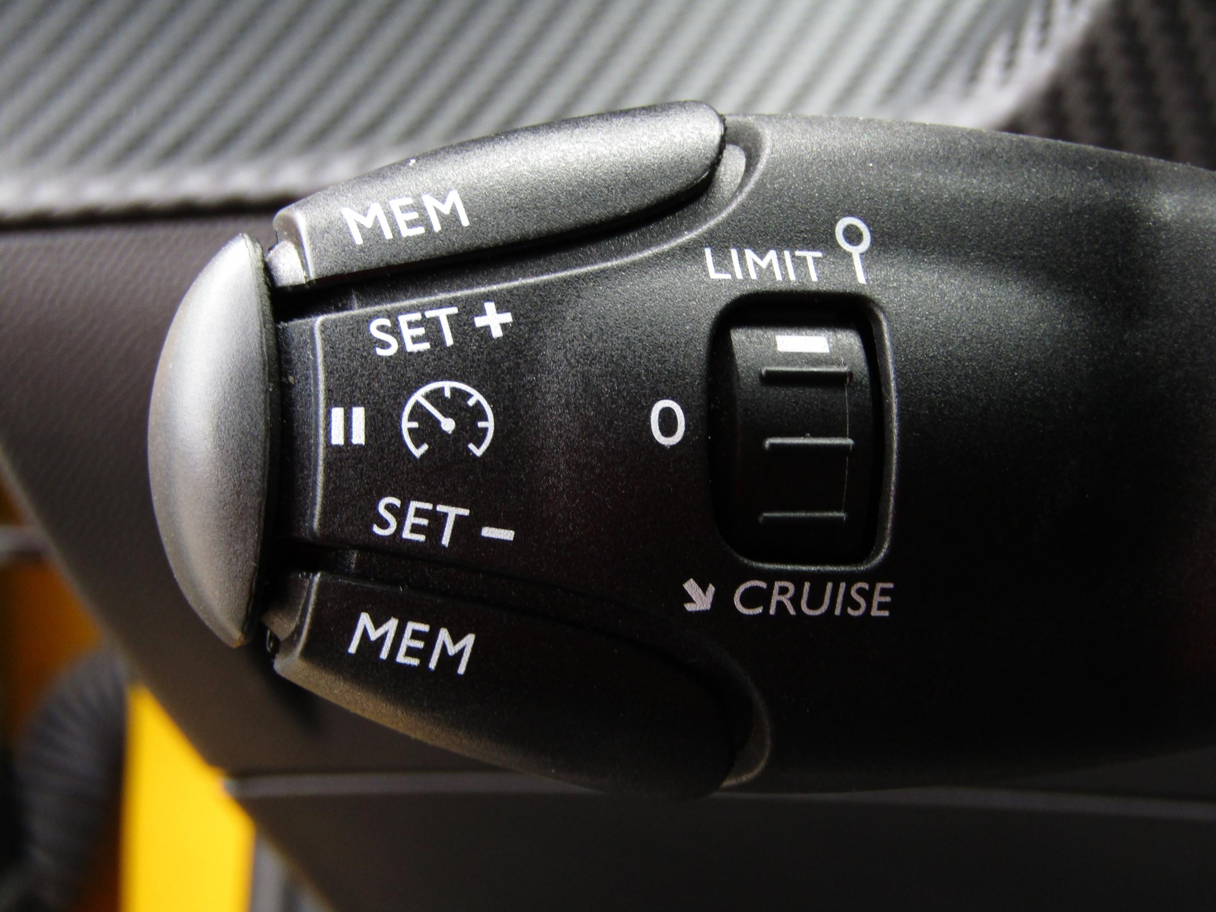 Peugeot 208, 2021 - pohled č. 13