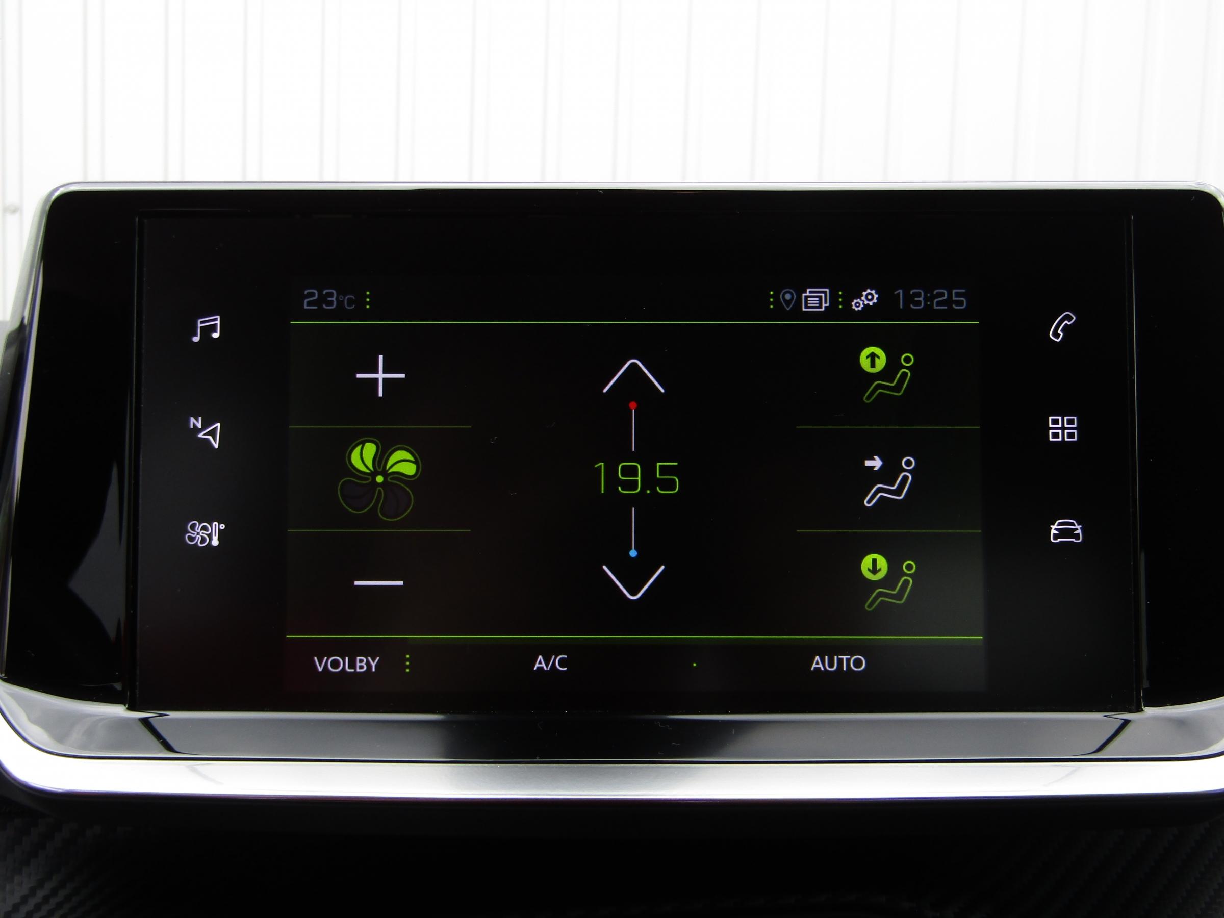 Peugeot 208, 2021 - pohled č. 19