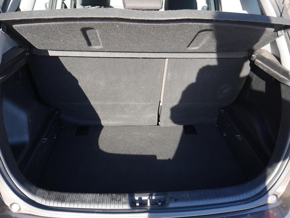 Kia Venga 1.4i 