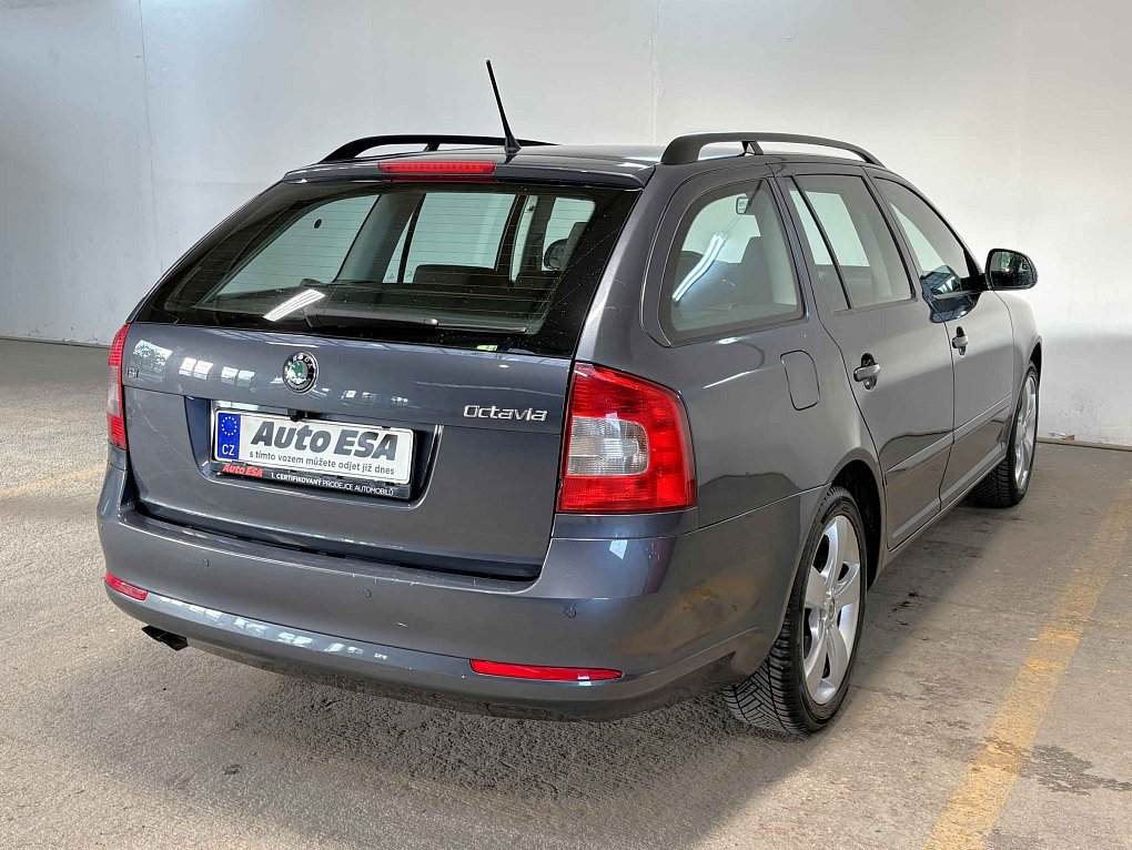 Škoda Octavia II 1.4 TSi Elegance