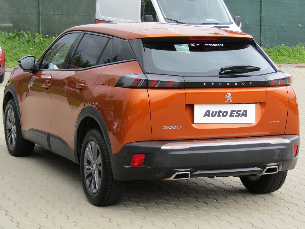 Peugeot 2008 1.2PT 