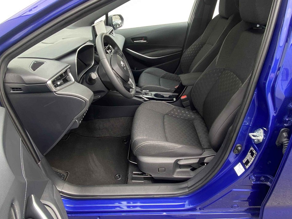 Toyota Corolla 1.8 e-CVT Comfort