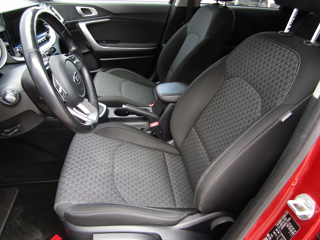 Kia Ceed 1.6 CRDi 